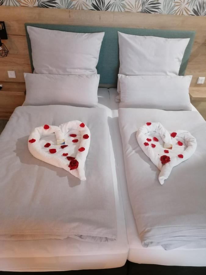 Hotel Le Filou Hille Esterno foto